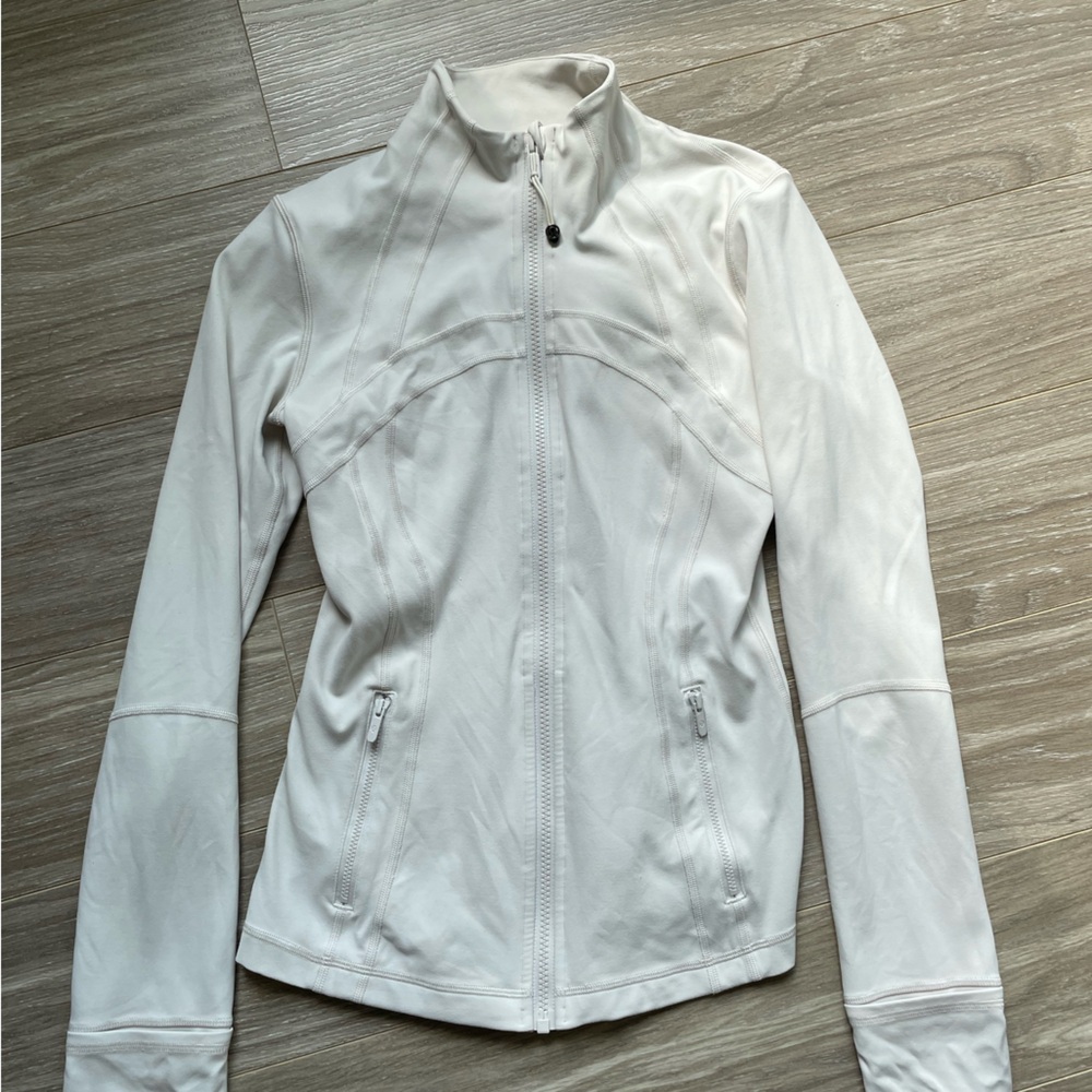 Lululemon Women’s Define Jacket in Bone Ivory Sz 6 EUC - Picture 8 of 9